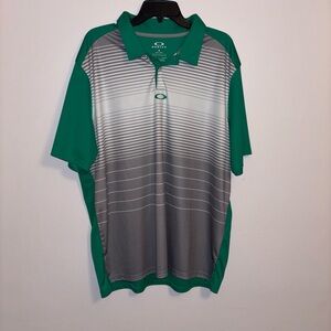 Oakley Men's Polo Shirt in Green and Gray